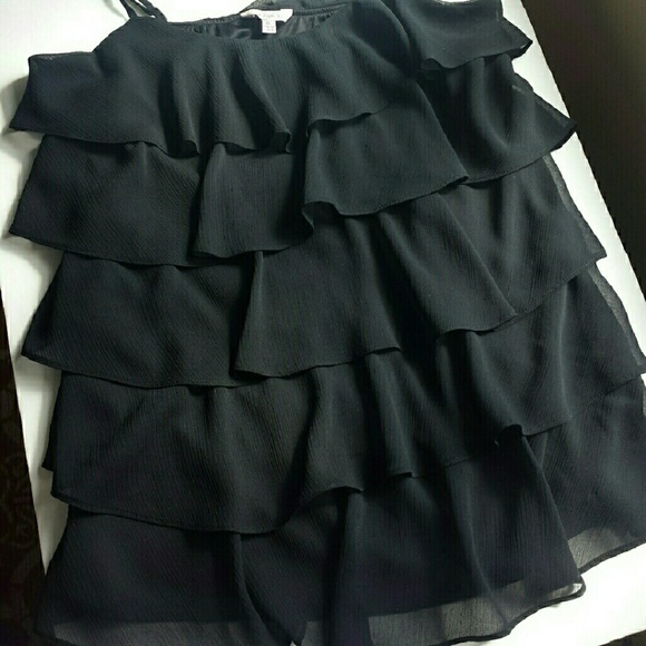 women's tiered ruffle tops